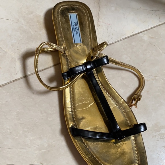 Moving Sale - Picture 2 of 3